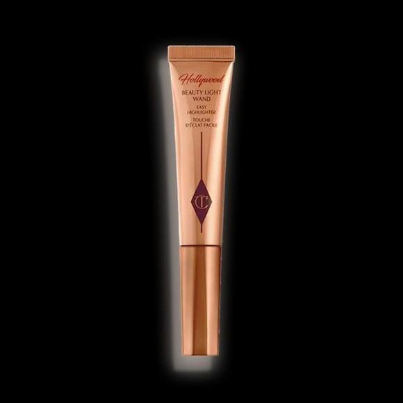 Charlotte Tilbury Other - Charlotte Tilbury BEAUTY LIGHT WAND - Spotlight 12ml